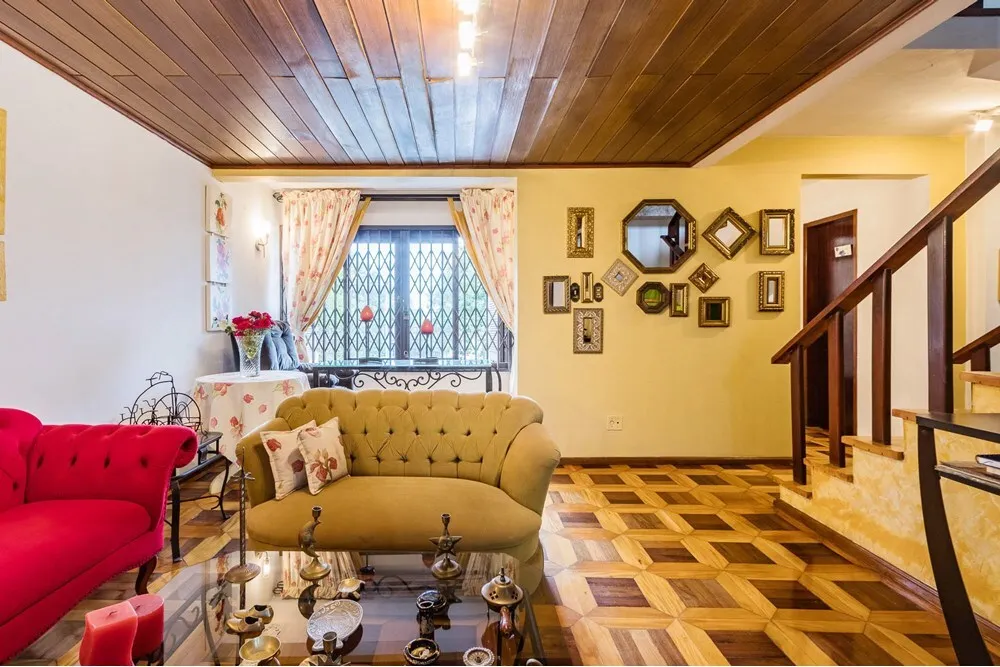 VIBS 95 612511054-30 - REMAX Moderna Exclusividades