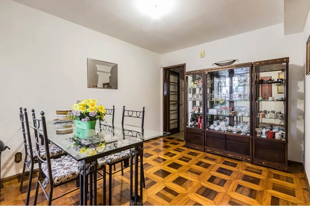 VIBS 95 612511054-30 - REMAX Moderna Exclusividades