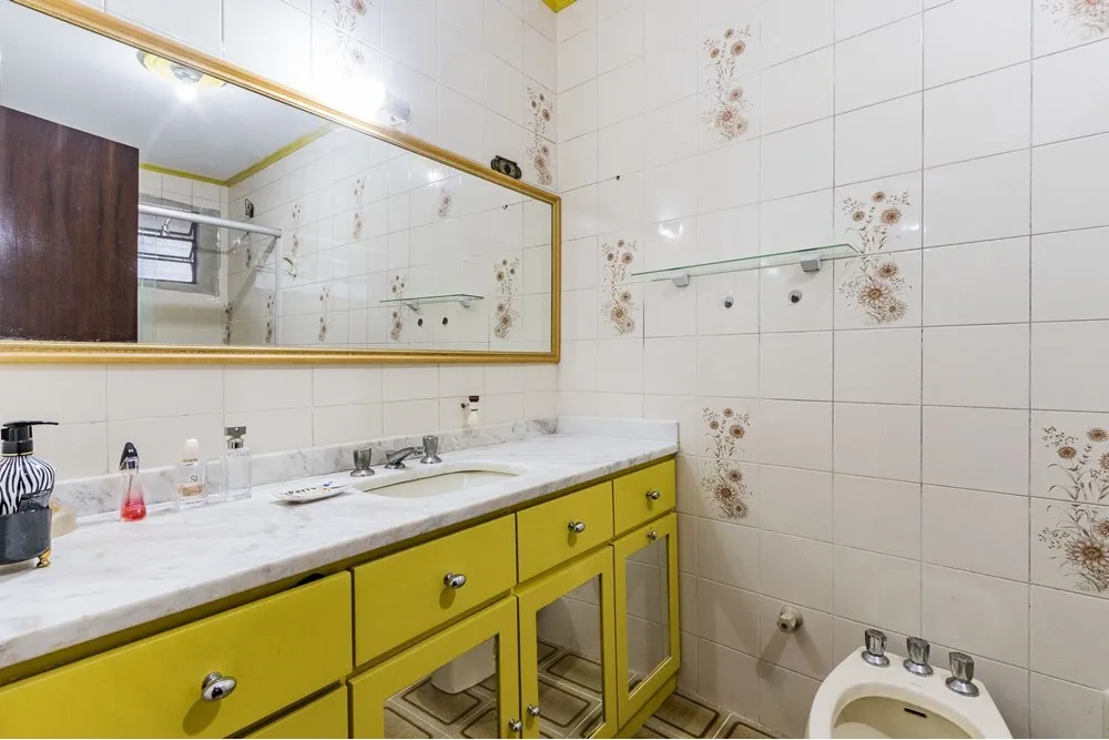 VIBS 95 612511054-30 - REMAX Moderna Exclusividades