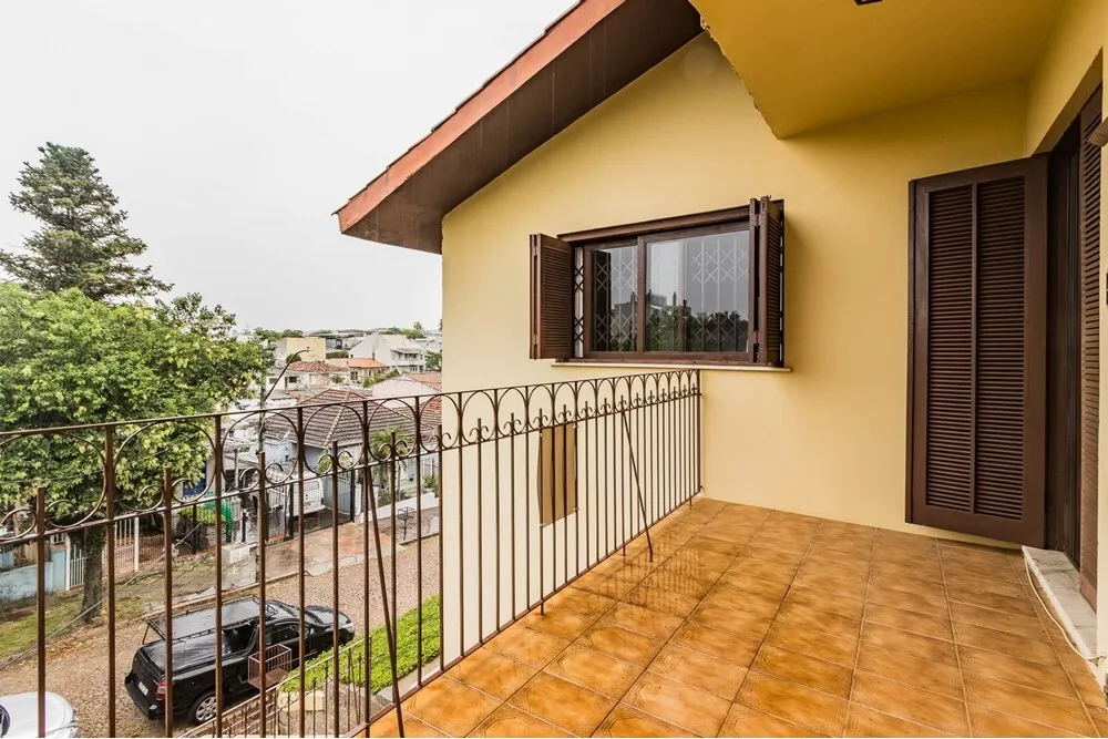 VIBS 95 612511054-30 - REMAX Moderna Exclusividades