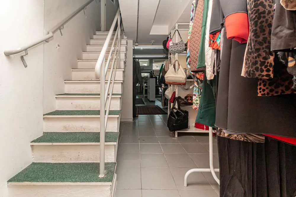 MDVFDC 770 Loja 610221003-225 - REMAX Donno Exclusividades