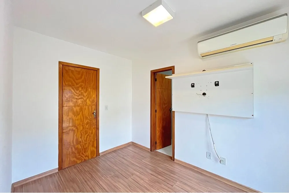 GIJB 231 Casa 610191043-13 - REMAX Casa Sul Exclusividades