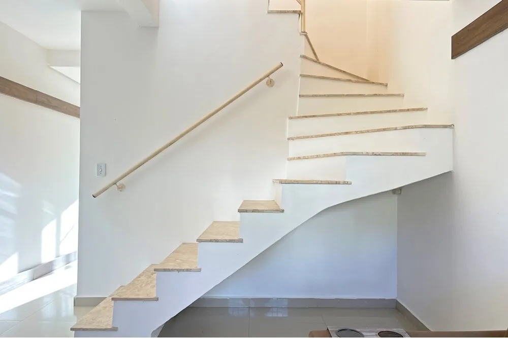 GIJB 231 Casa 610191043-13 - REMAX Casa Sul Exclusividades