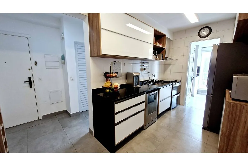 BA 460 Apto 601361044-39 - REMAX Trio Exclusividades