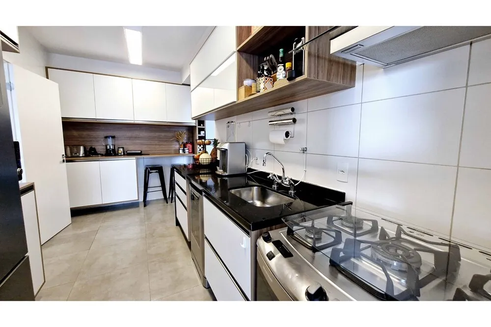 BA 460 Apto 601361044-39 - REMAX Trio Exclusividades
