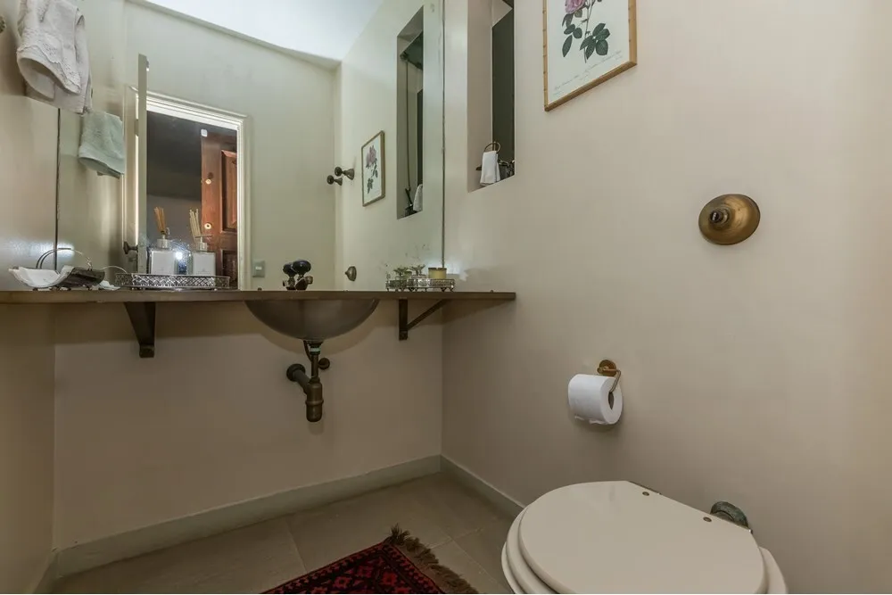 PFQM 142 630331091-15 - REMAX Comunità Exclusividades