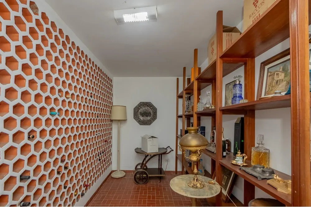 PFQM 142 630331091-15 - REMAX Comunità Exclusividades