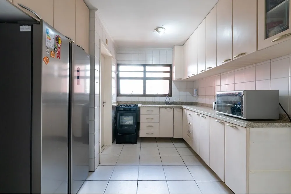 VNCCMC 595 Apto 601131038-3 - REMAX Ares Exclusividades