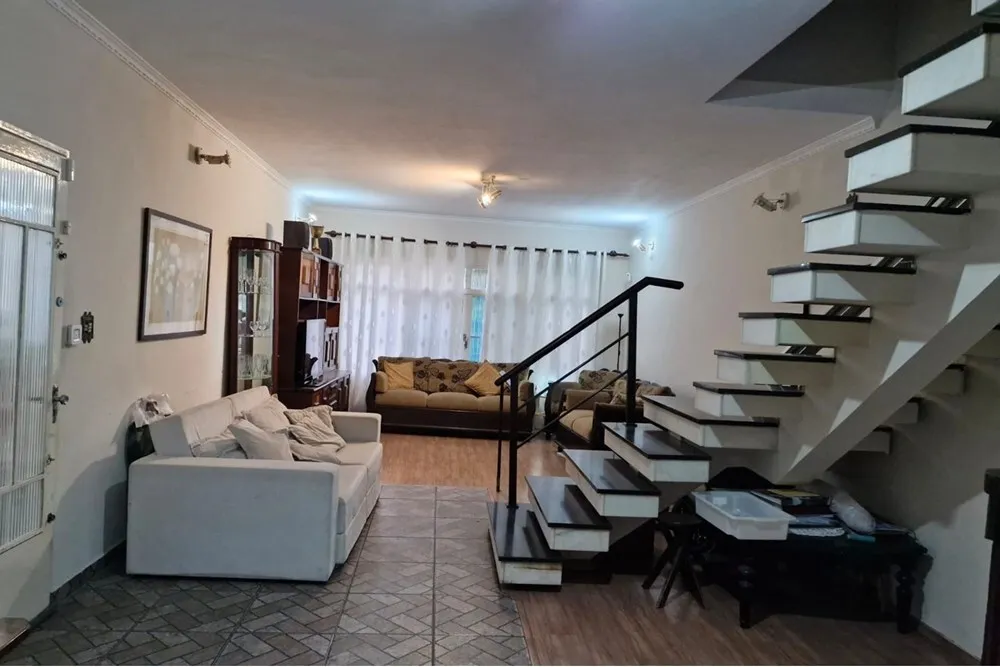 VMBDLFDO 79 Casa 602291018-142 - REMAX B12 Exclusividades
