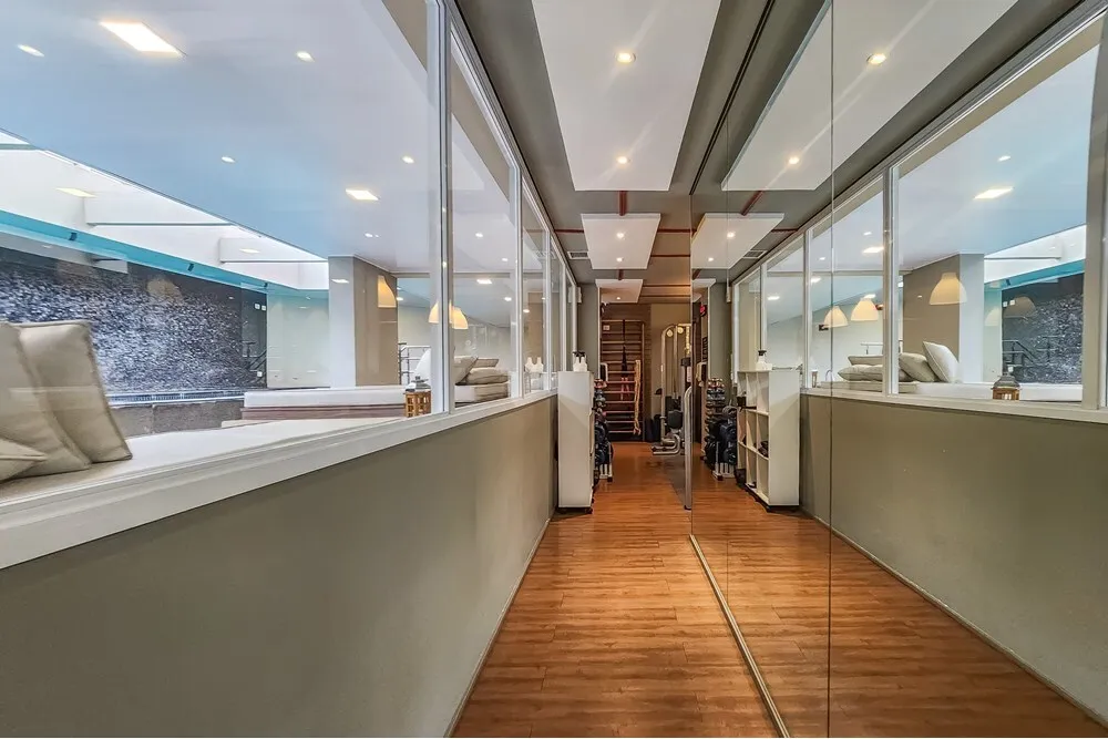 BFAK 82 Apto 601371005-17 - REMAX Boutique Exclusividades