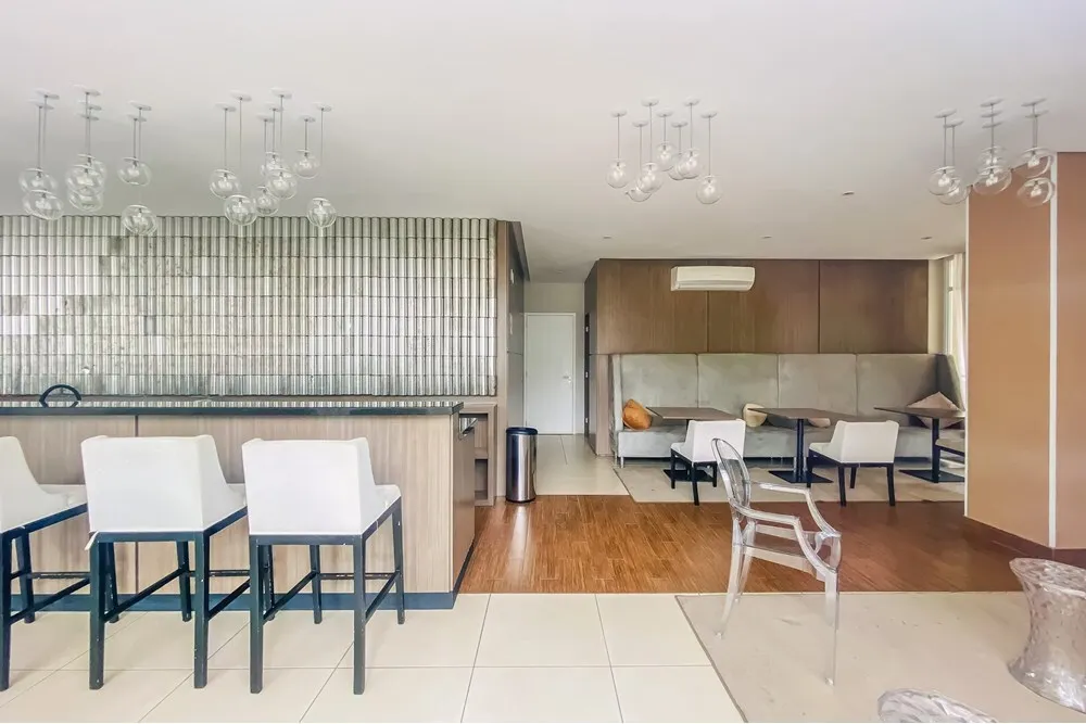 BFAK 82 Apto 601371005-17 - REMAX Boutique Exclusividades