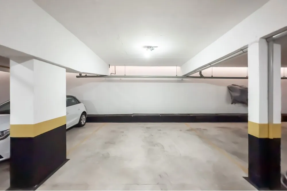 FDÓBF 402 Apto 601721021-89 - REMAX Front Exclusividades