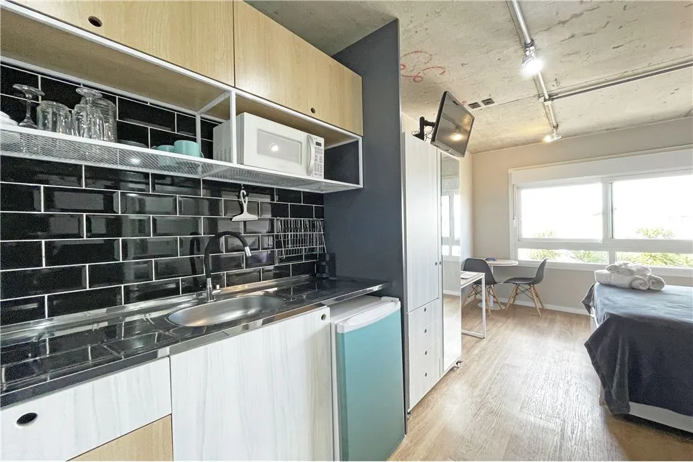 SCDE 415 Apto 610101012-12 - REMAX Tri Exclusividades