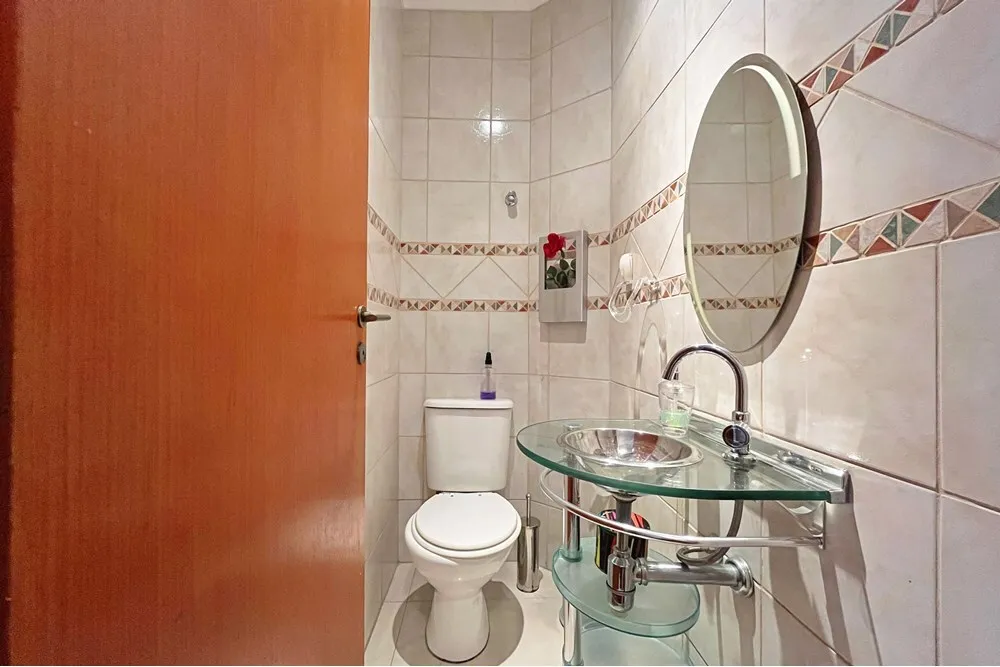ESTDP 72 Casa 610191048-28 - REMAX Casa Sul Exclusividades