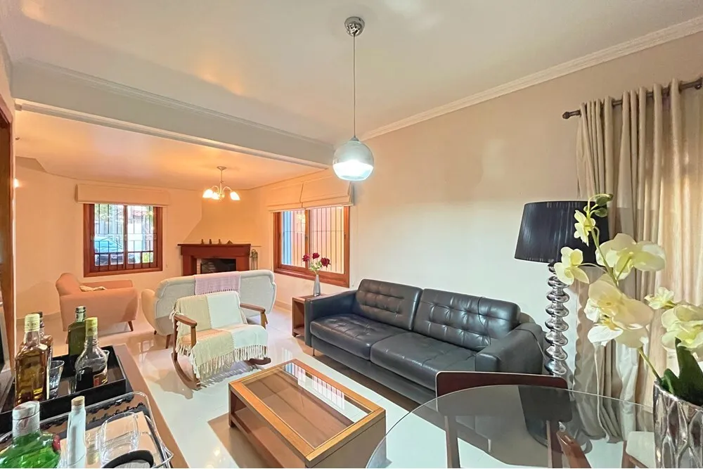 ESTDP 72 Casa 610191048-28 - REMAX Casa Sul Exclusividades