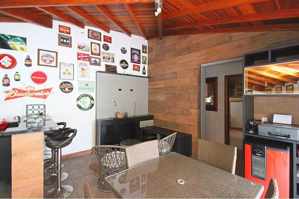 ESTDP 72 Casa 610191048-28 - REMAX Casa Sul Exclusividades