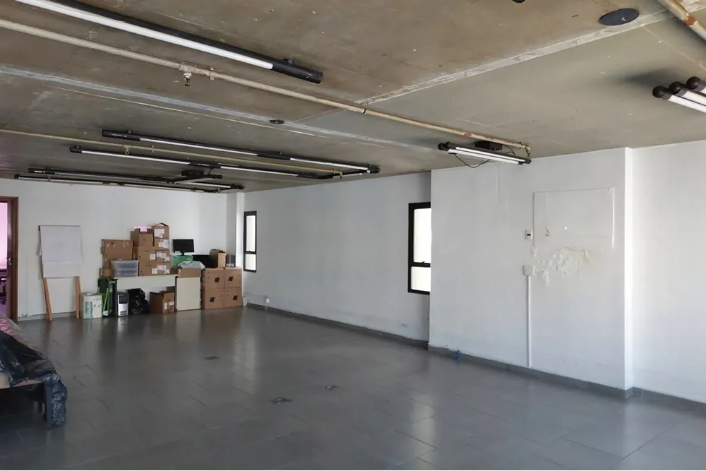 II 331 Sala 602221003-73 - REMAX Galeria Exclusividades