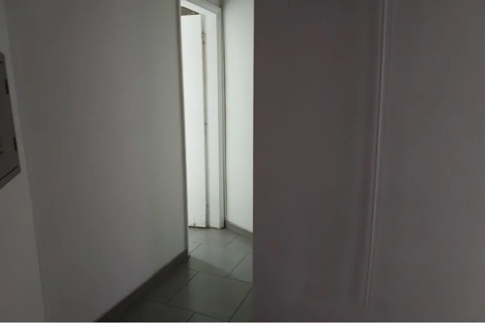II 331 Sala 602221003-73 - REMAX Galeria Exclusividades