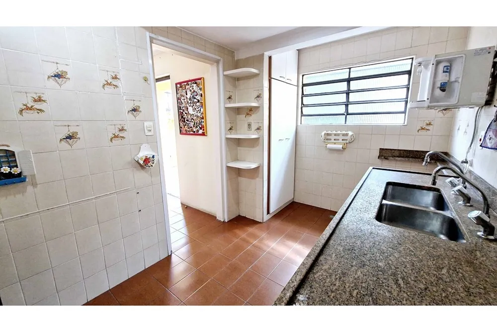 BJCB 32 Prédio 601361053-25 - REMAX Trio Exclusividades