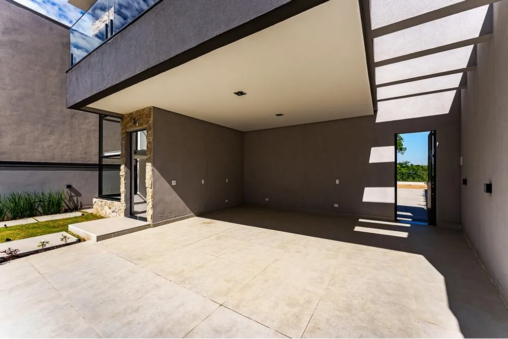 SPIADG 729 601371005-19 - REMAX Boutique Exclusividades