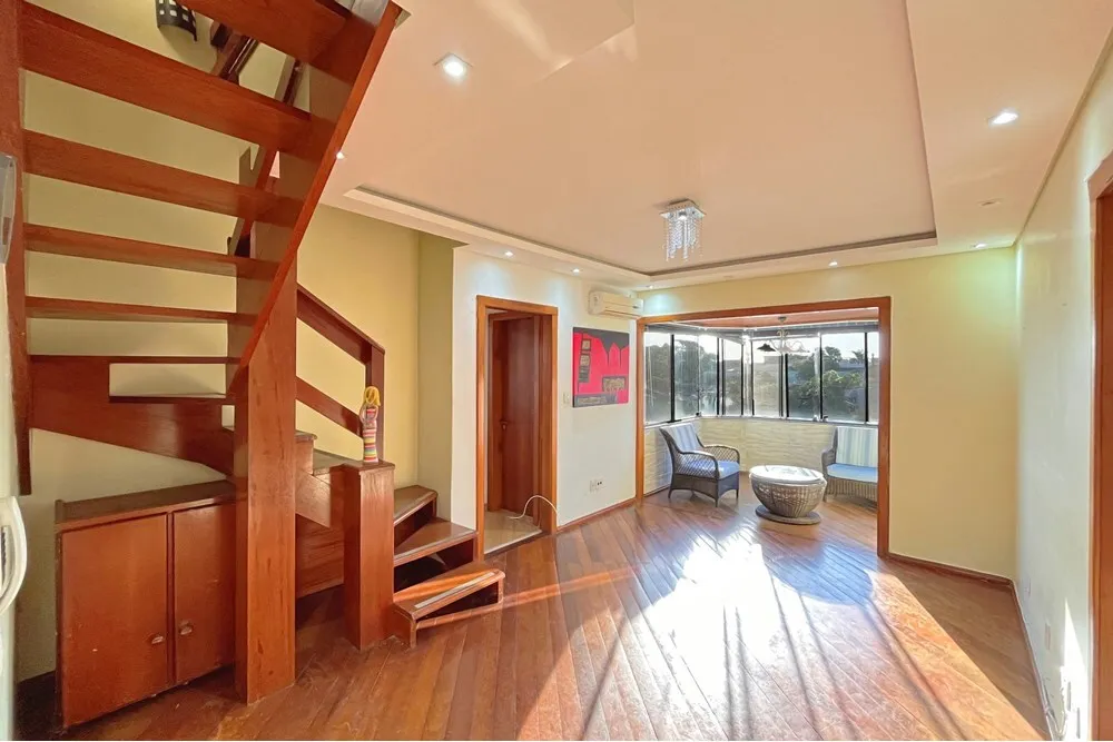 CJ 1201 Apto 610191043-14 - REMAX Casa Sul Exclusividades