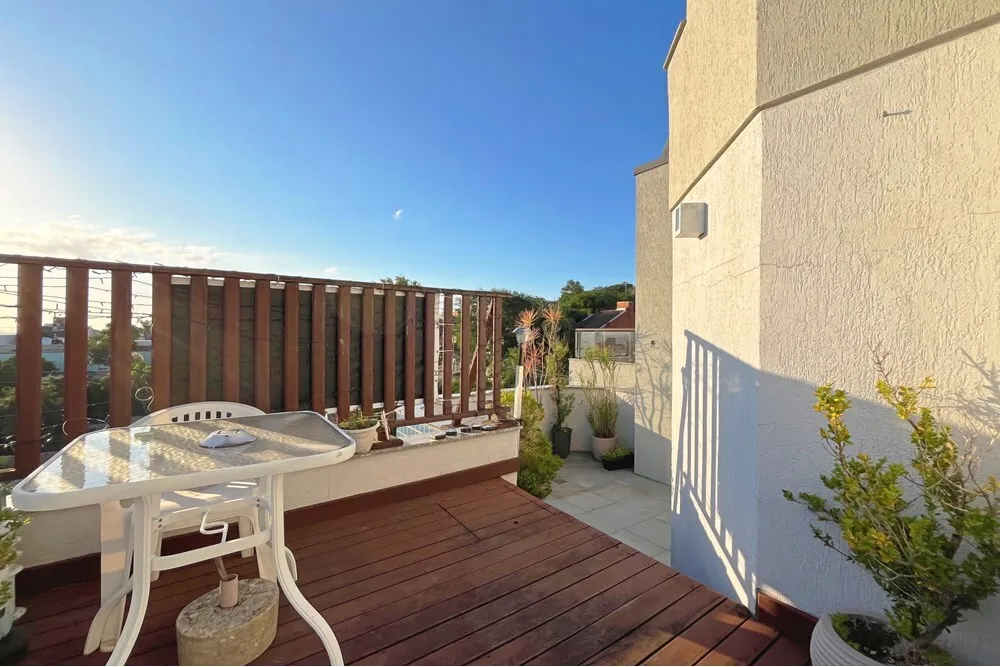 CJ 1201 Apto 610191043-14 - REMAX Casa Sul Exclusividades