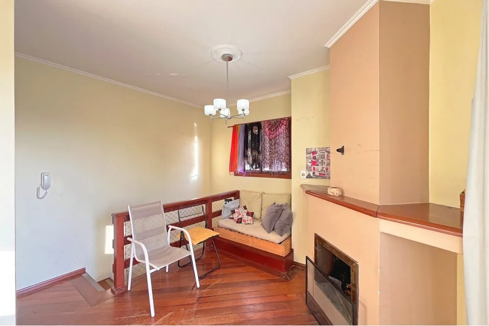 CJ 1201 Apto 610191043-14 - REMAX Casa Sul Exclusividades