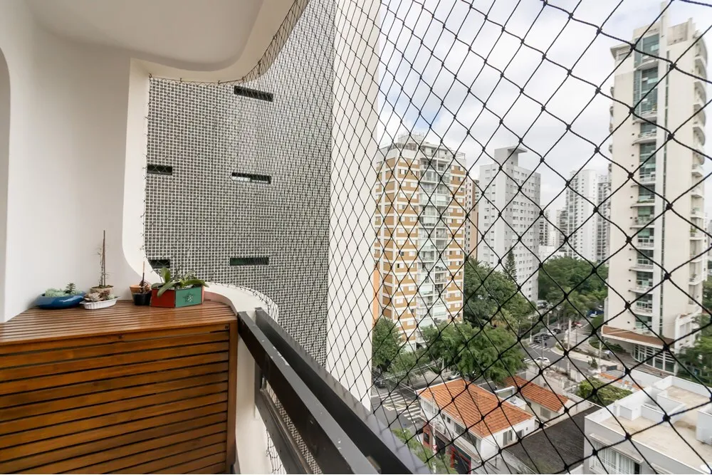 VUT 339 Apto 601721006-79 - REMAX Front Exclusividades