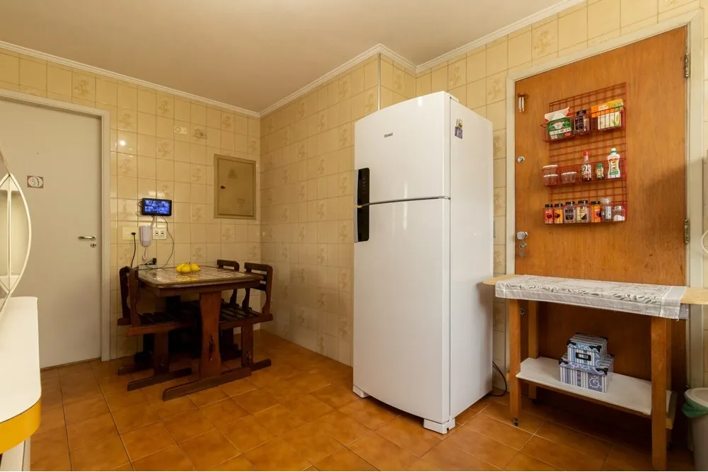 VLS 84 Apto 601261081-21 - REMAX Terra Exclusividades
