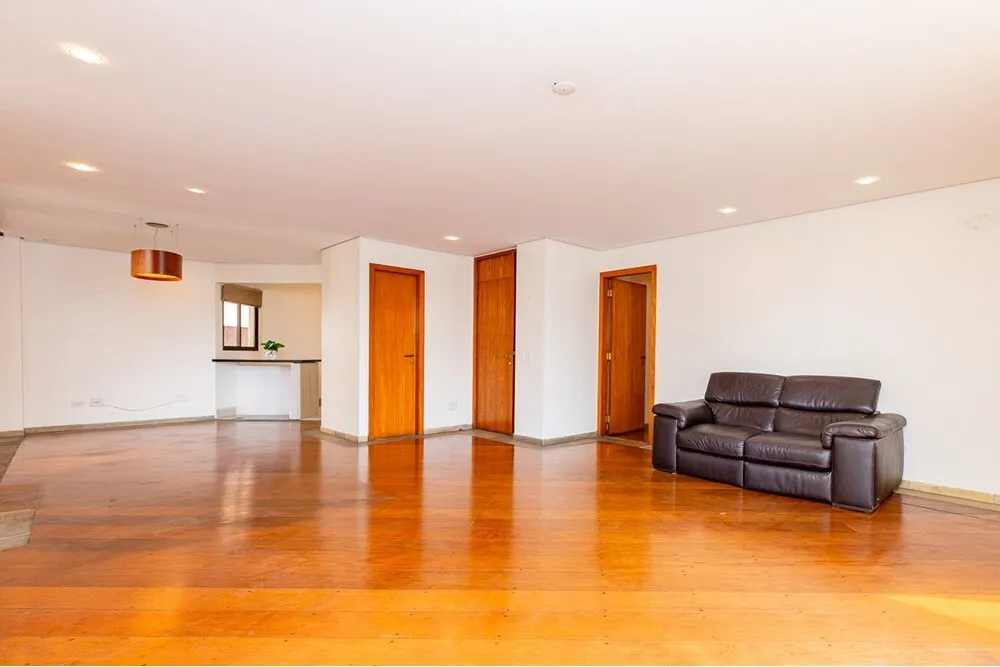 BN 361 Apto 601131009-77 - REMAX Ares Exclusividades