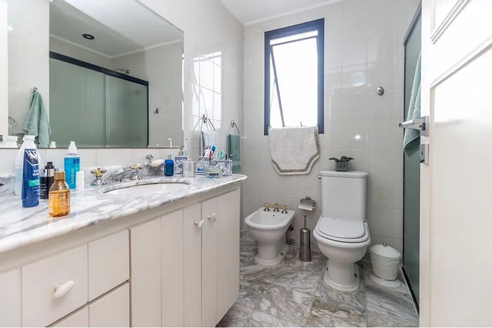 MR 533 Apto 602031012-44 - REMAX Classique Exclusividades