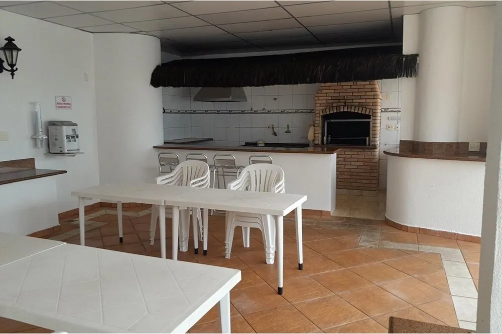 JEGG 582 Apto 601081064-37 - REMAX Lepex Exclusividades