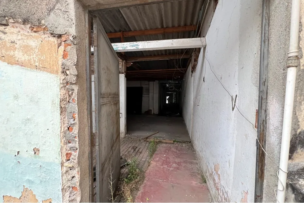 CLDV 1022 Loja 601401007-45 - REMAX Paradisus Exclusividades