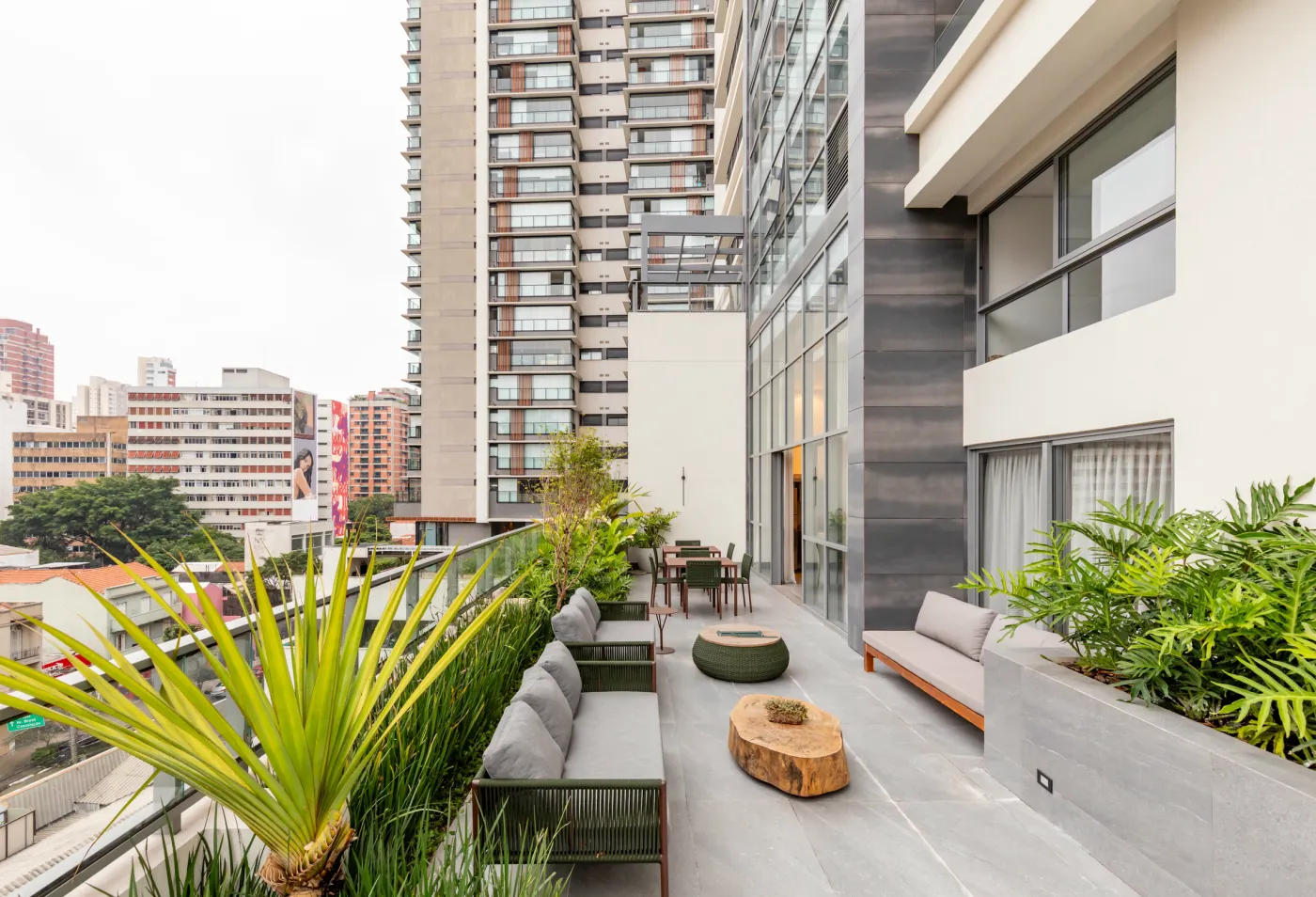 HUB Pinheiros - Comercial HUB Pinheiros - Comercial
