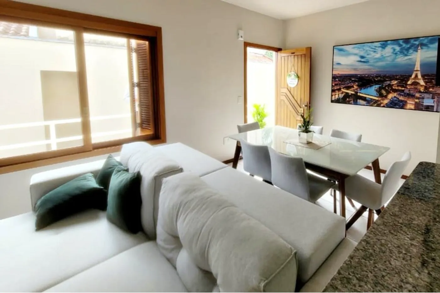 CJOS 492 Apto 612511062-9 - REMAX Moderna Exclusividades