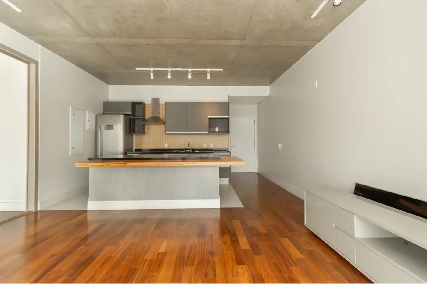 IBBL 161 Apto 601371001-92 - REMAX Boutique Exclusividades
