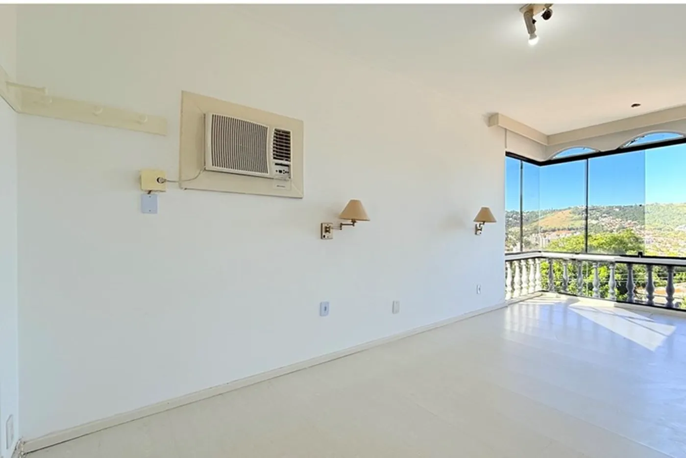 TCDN 200 Apto 610291007-39 - REMAX Capital Park Exclusividades