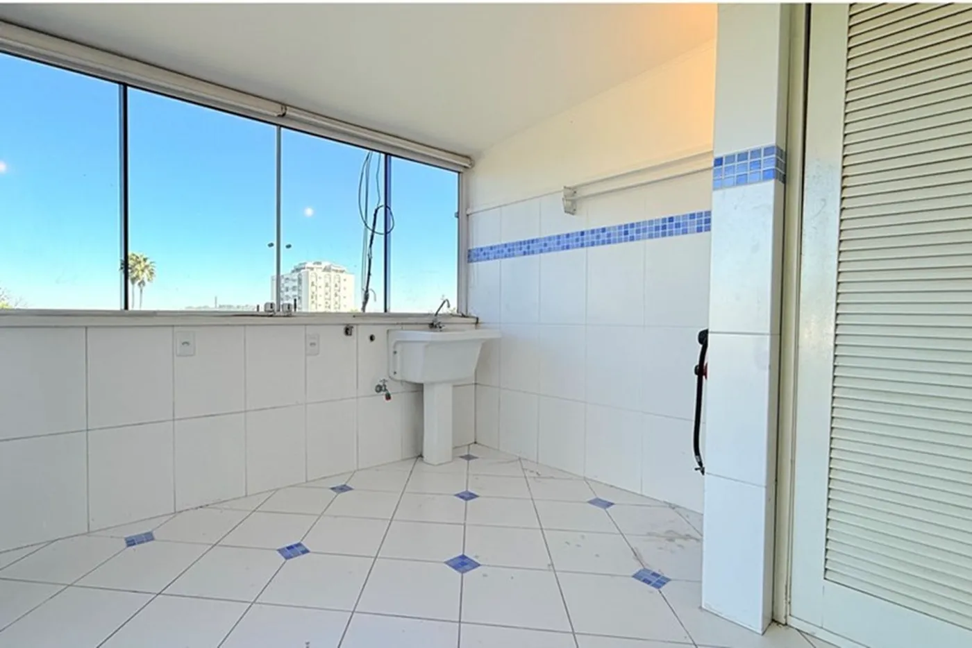 TCDN 200 Apto 610291007-39 - REMAX Capital Park Exclusividades