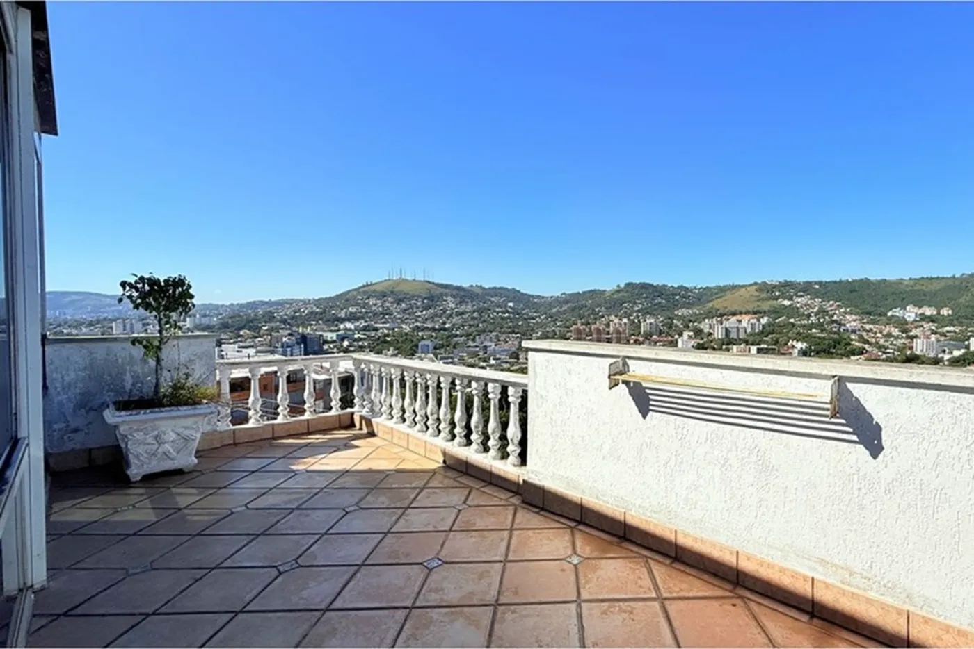 TCDN 200 Apto 610291007-39 - REMAX Capital Park Exclusividades