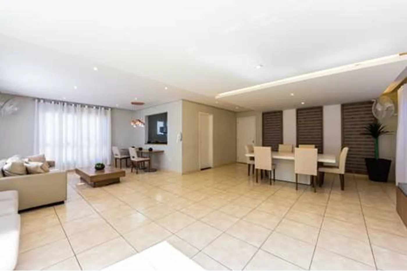 VPI 2130 Apto 601811010-28 - REMAX HomeVision Exclusividades