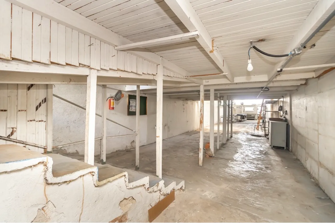 VMLDV 2605 Prédio 630331089-15 - REMAX Comunità Exclusividades