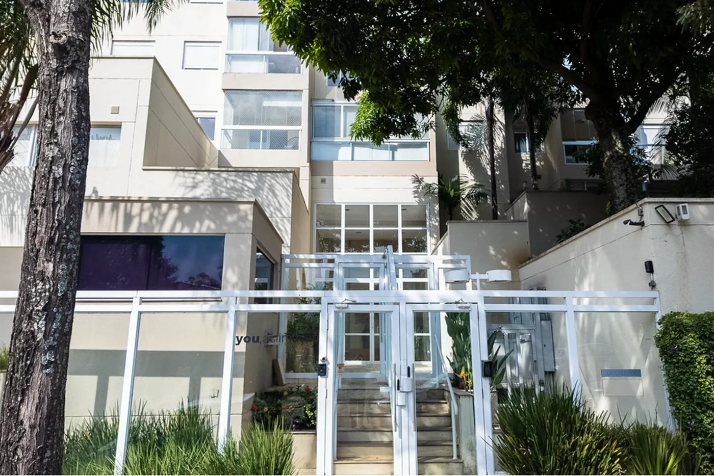 APO 715 Apto 601971016-456 - REMAX Empire Exclusividades