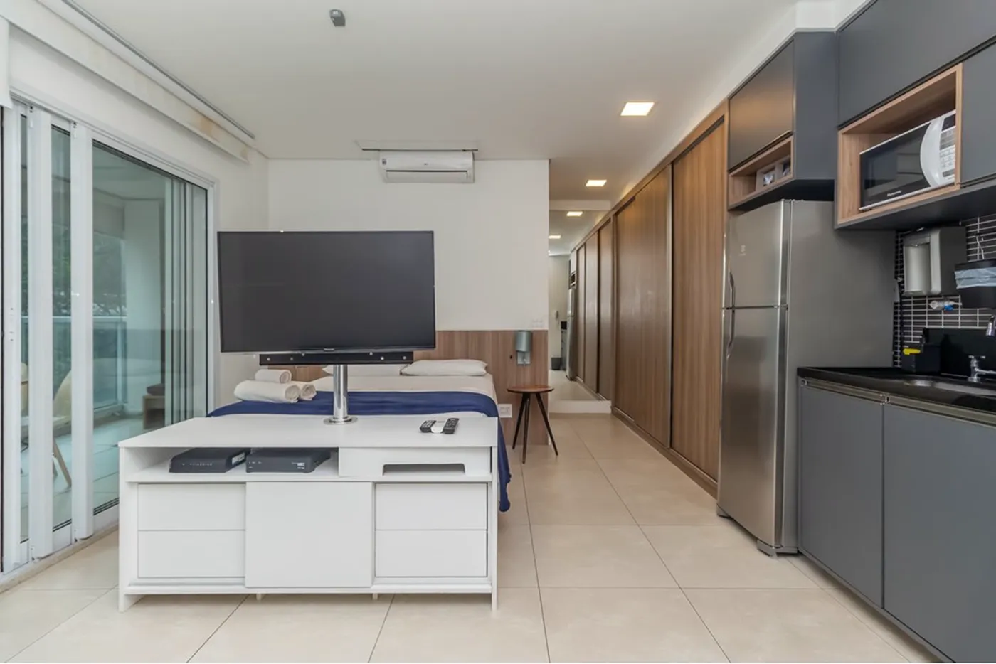 CA 901 Apto 601081062-42 - REMAX Lepex Exclusividades