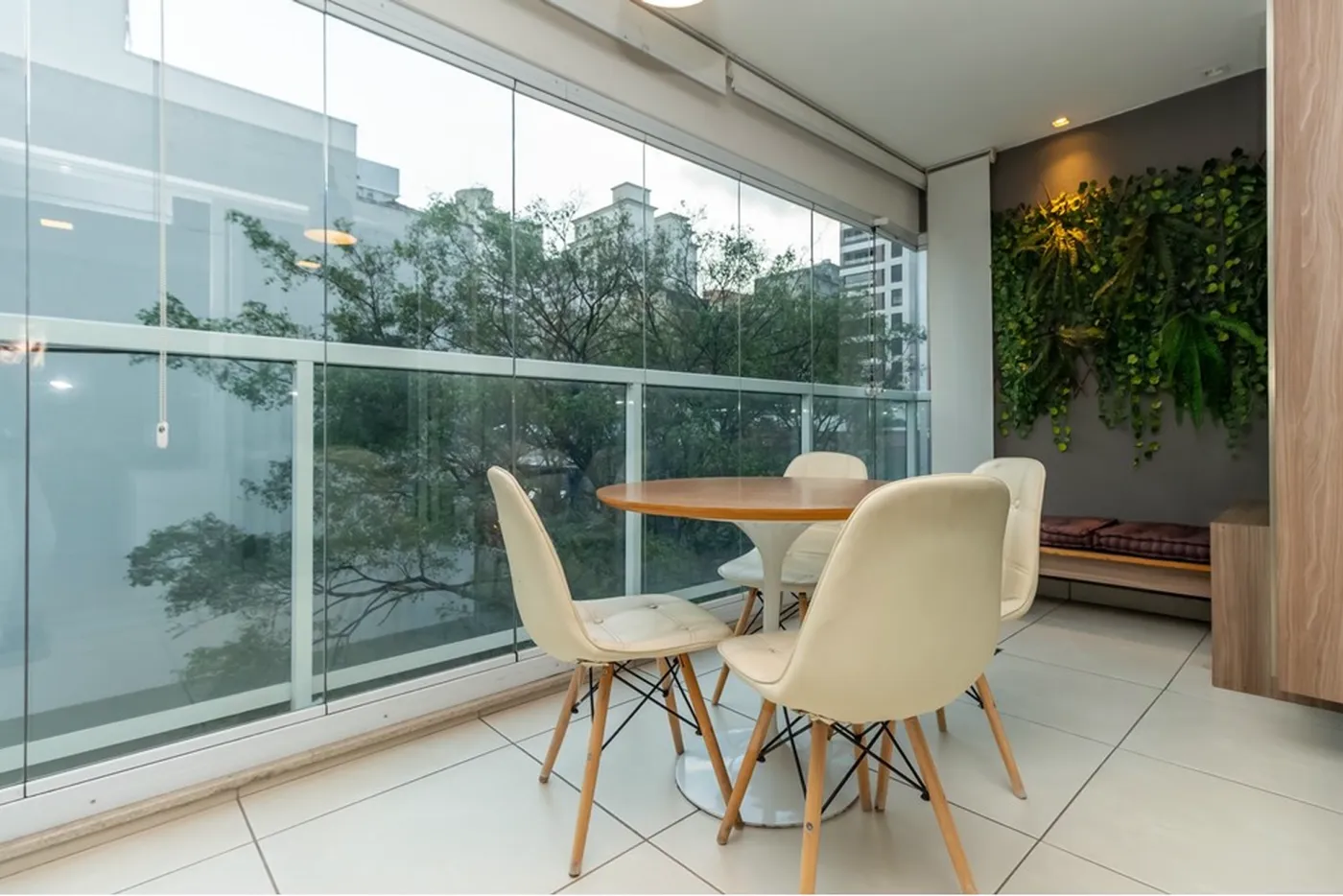 CA 901 Apto 601081062-42 - REMAX Lepex Exclusividades