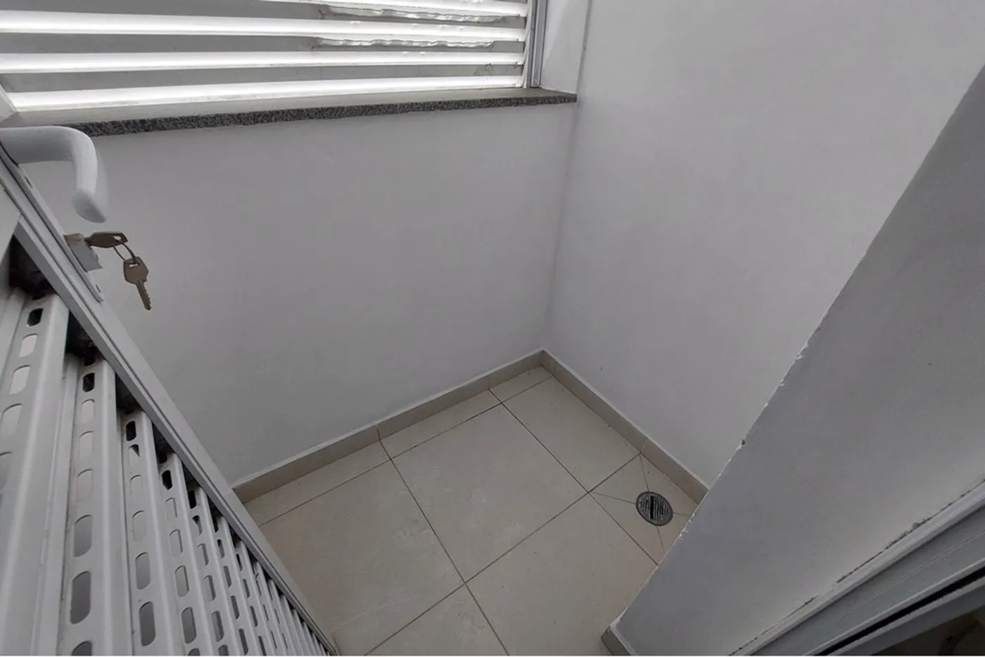 JODG 99 Sala 602161018-7 - REMAX Meraki Exclusividades