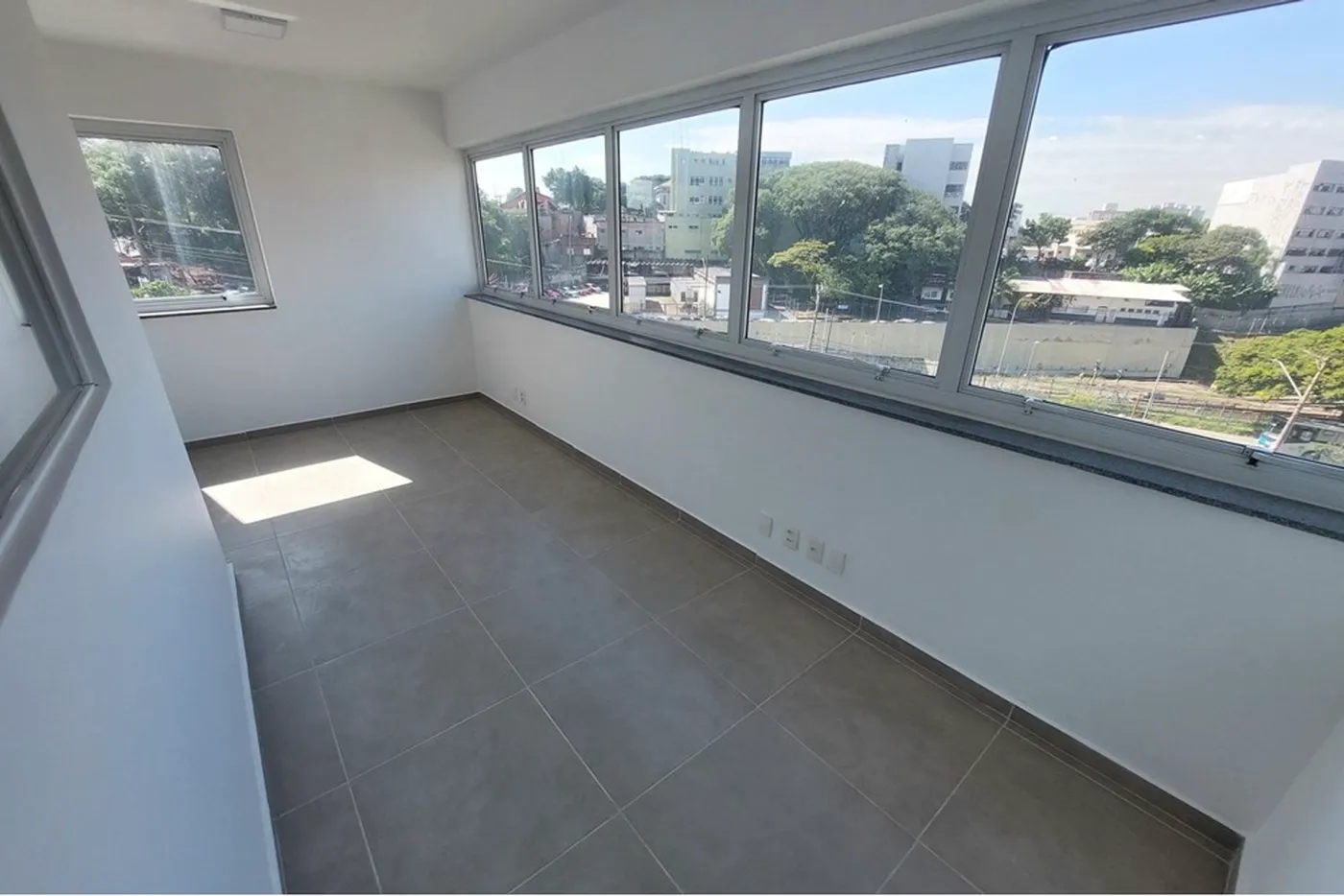JODG 99 Sala 602161018-7 - REMAX Meraki Exclusividades