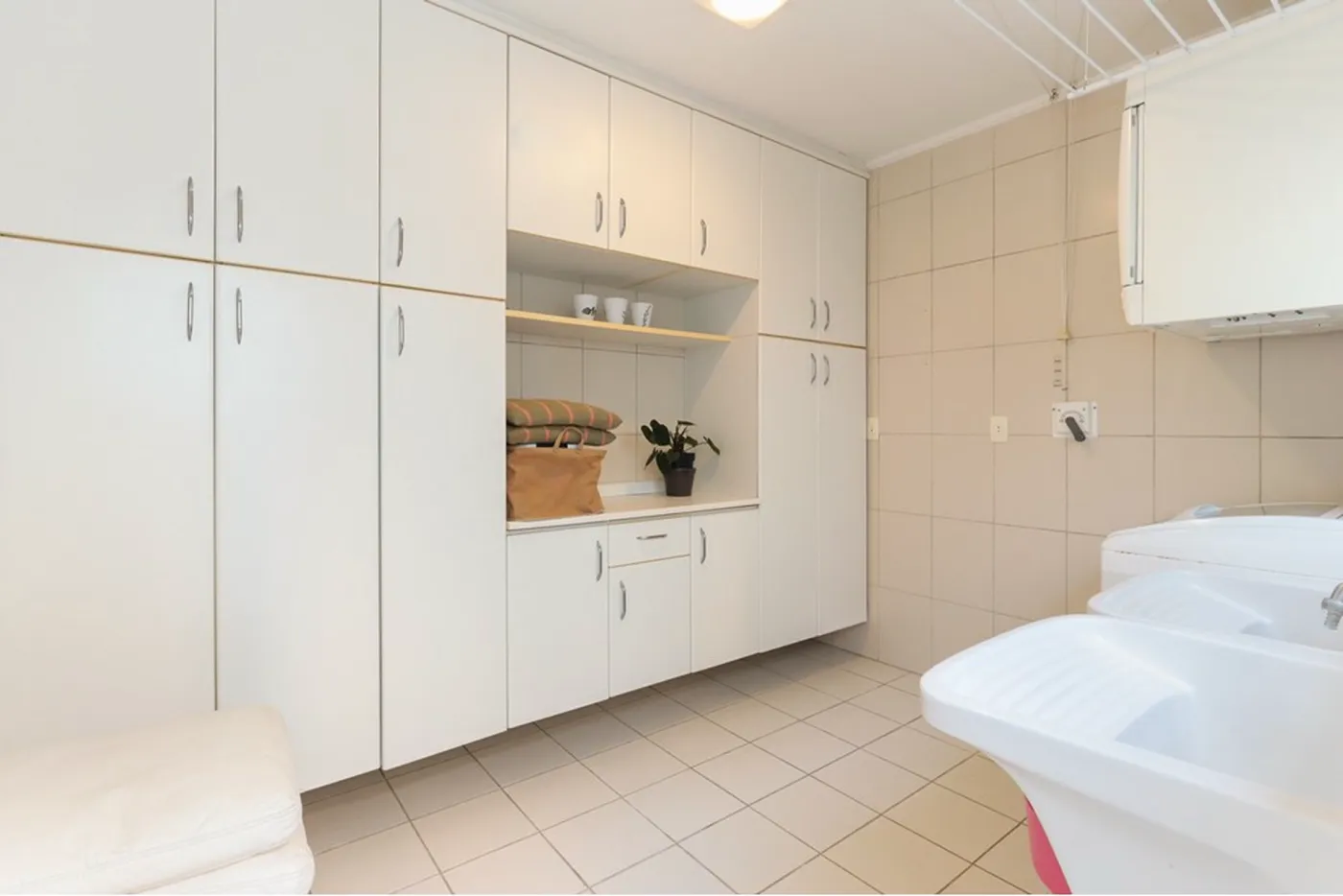 CBCOS 97 601401041-14 - REMAX Paradisus Exclusividades