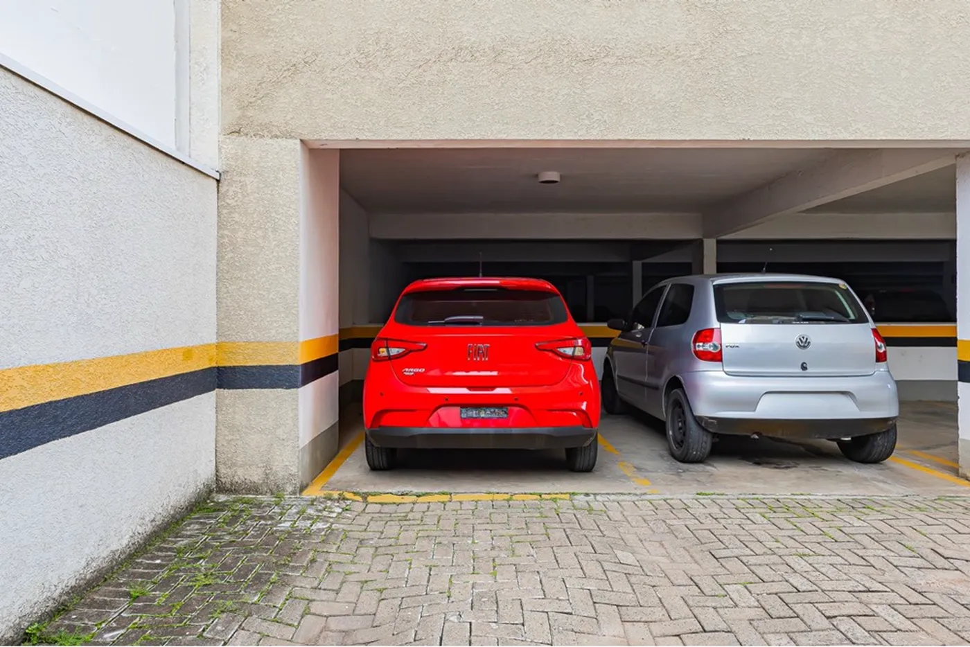 VIBM 100 Apto 612521003-260 - REMAX Place Exclusividades