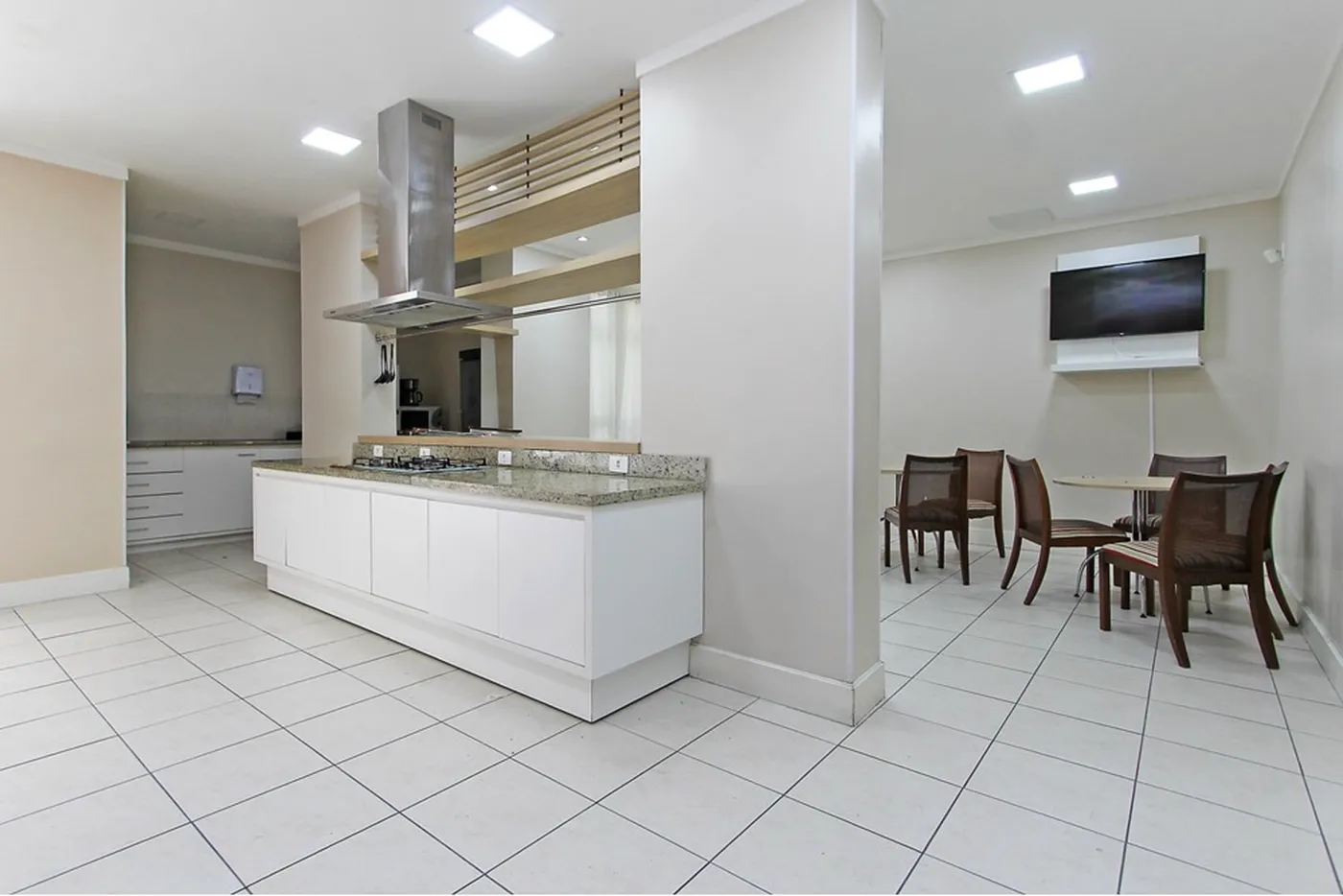VIBM 100 Apto 612521003-260 - REMAX Place Exclusividades
