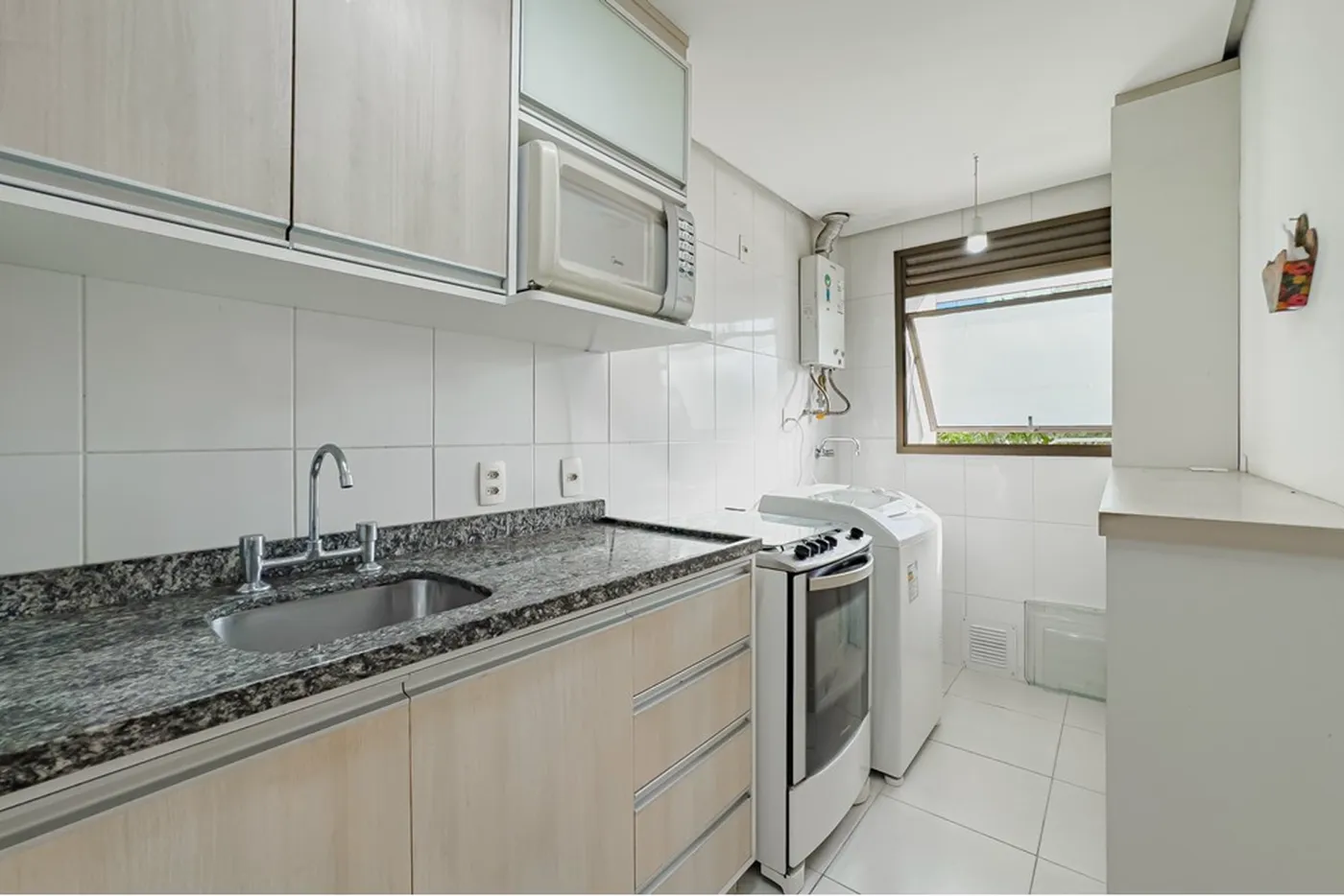 SMGP 40 Apto 612521003-261 - REMAX Place Exclusividades
